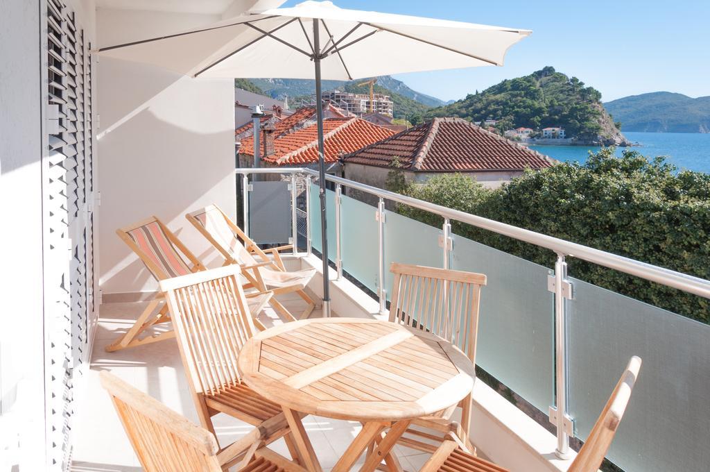 Apartments Lila Aurea Petrovac Phòng bức ảnh