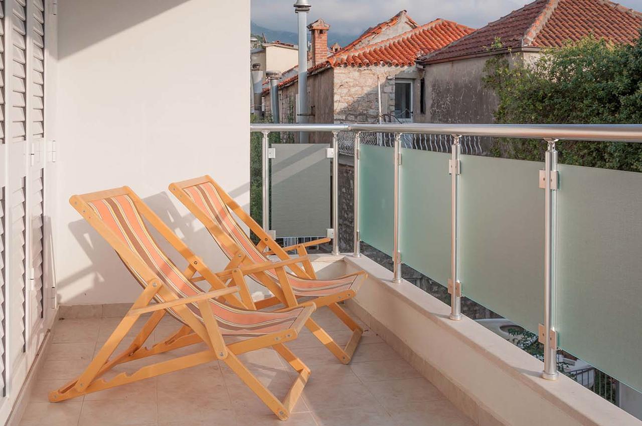 Apartments Lila Aurea Petrovac Ngoại thất bức ảnh